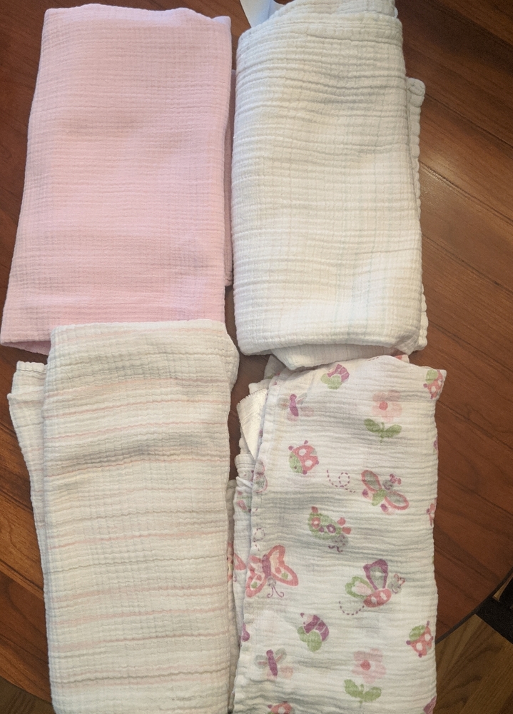4 Muslin Blankets